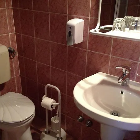 Astoria Panzió Bed & Breakfast Hévíz