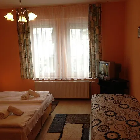 Bed & Breakfast Astoria Panzió