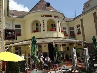 Astoria Panzio Bed & Breakfast 2*